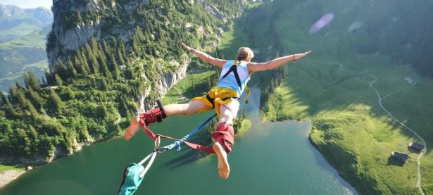 LOL直播-逆转之夜，山西队绝地反击，哈登惊艳四座