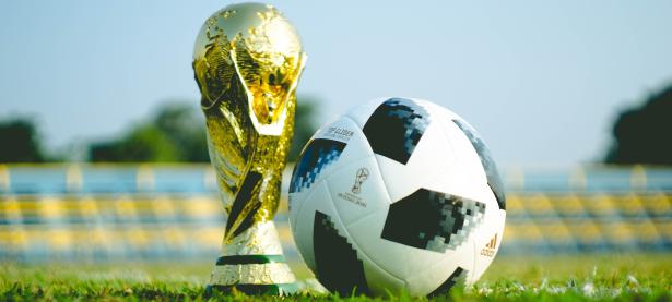 IM竞技体育平台-沙漠之鹰击碎钟表精密—2026世界杯，伊拉克用血性书写唯一的神话