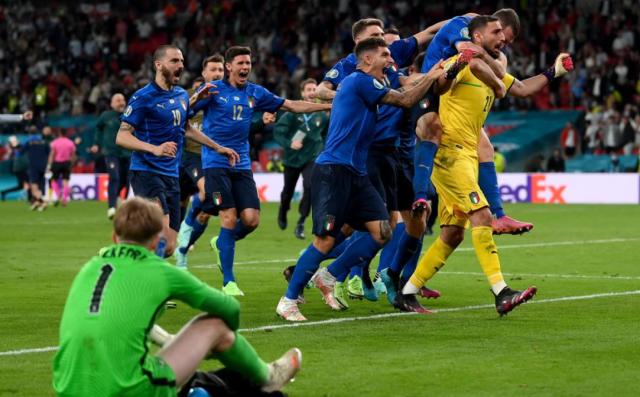 英格兰-力克意大利,晋级欧锦赛决赛 英格兰-力克意大利,晋级欧锦赛决赛