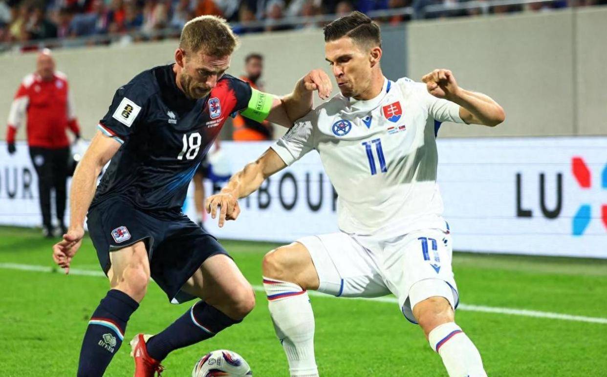 斯洛伐克国家队取得关键胜利，欧洲名列前茅的简单介绍