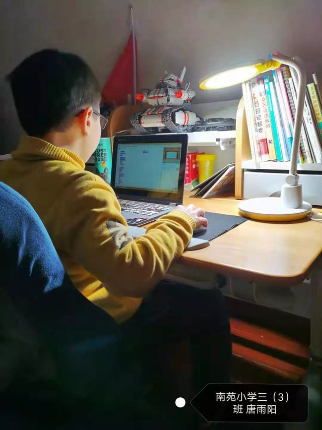 大赛追风掠影获胜,登顶巅峰领先一步 大赛追风掠影获胜,登顶巅峰领先一步