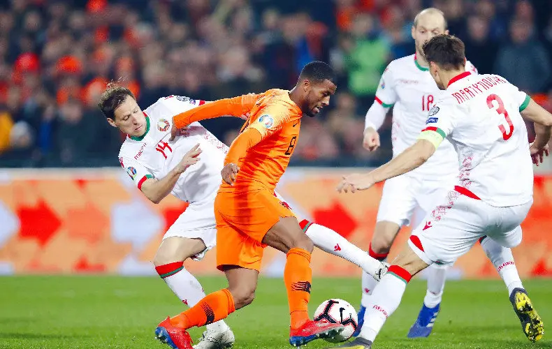 荷兰遭遇芬兰逼平,小组头名争夺激烈的简单介绍 荷兰遭遇芬兰逼平,小组头名争夺激烈的简单介绍