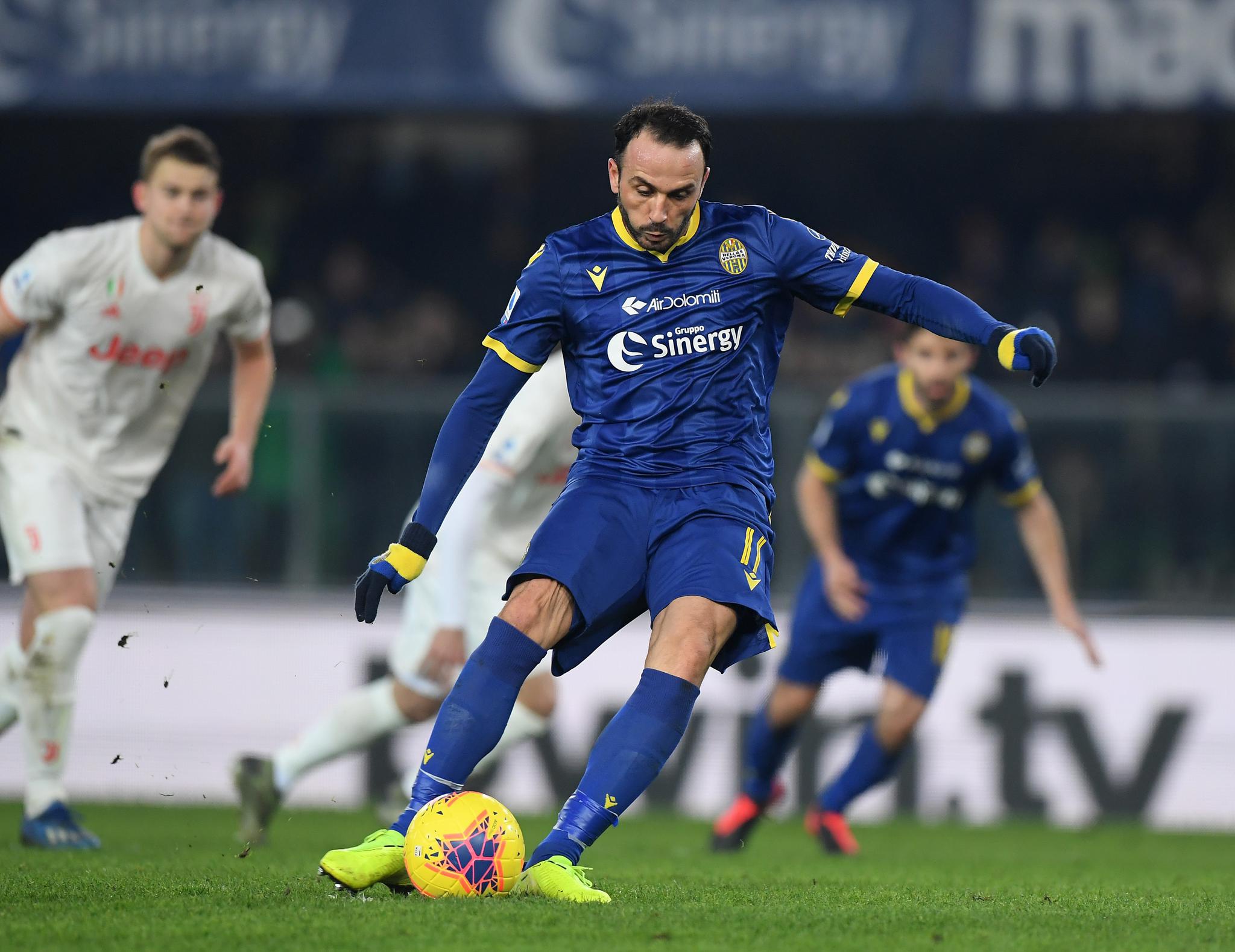 意甲领头羊罗马遭遇险境，能否守住榜首位置？