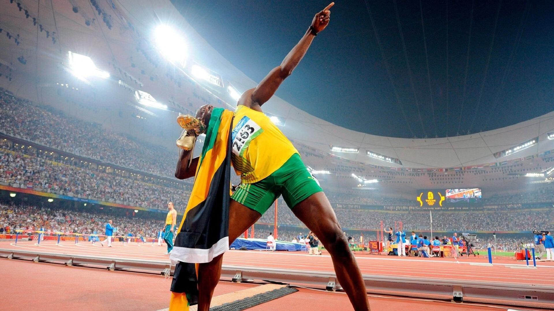 京多安一锤定音，西班牙绝境翻盘—焦点战中的个人英雄与团队韧性